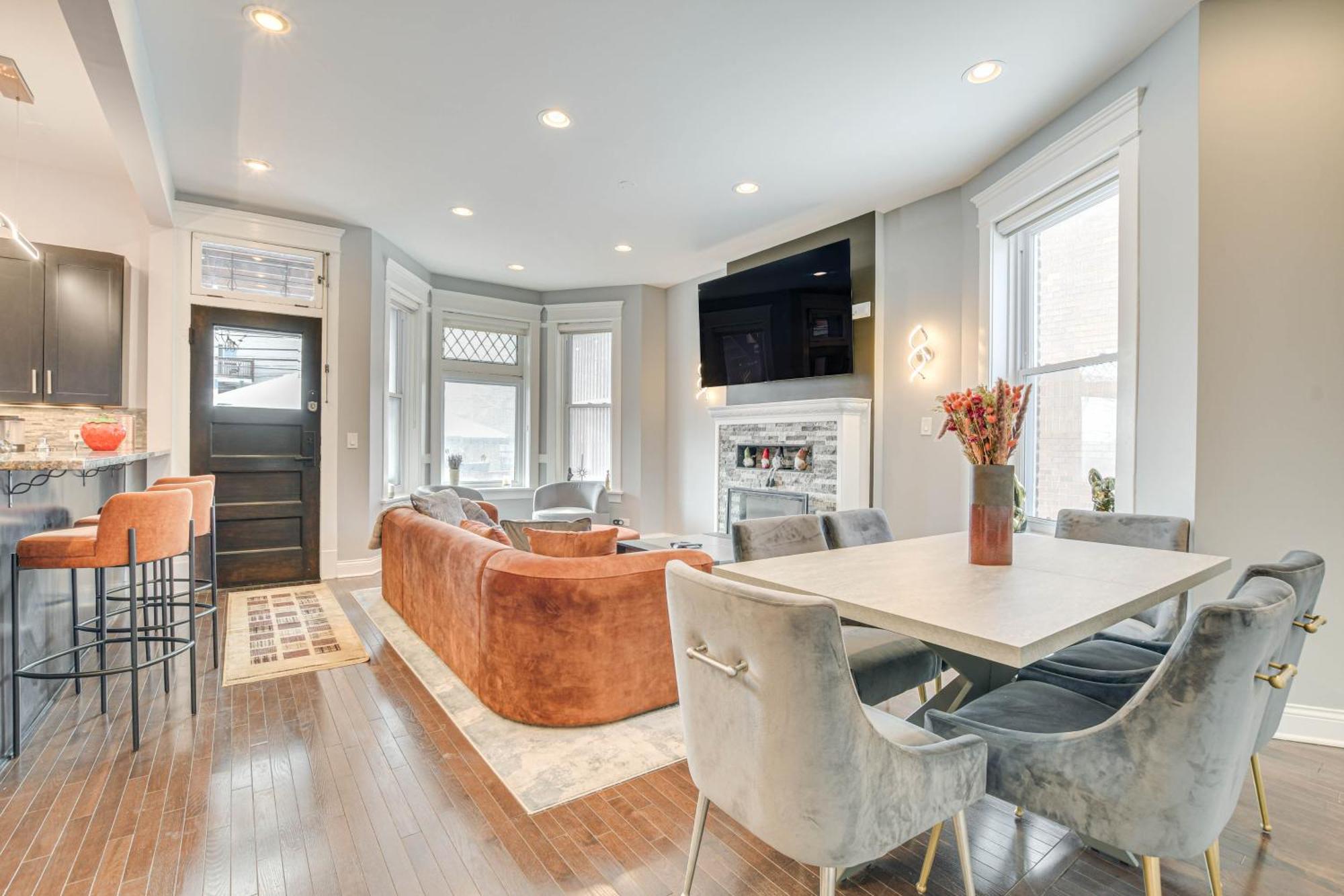 Spacious Condo With Deck About 3 Mi To Downtown Chicago! Exterior foto